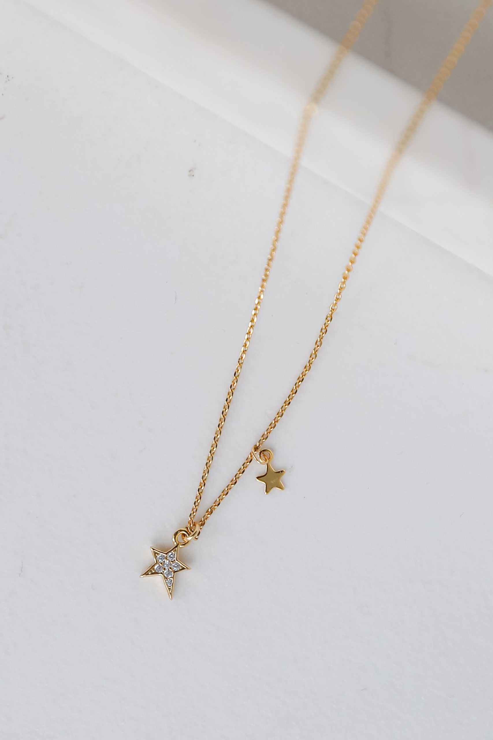 shopdressup_star_necklace-8.jpg